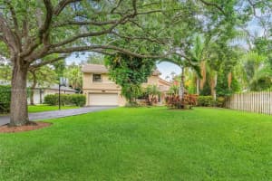 12201 Park Dr, Hollywood, FL 33026, Sold 06/28/24