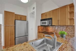 1200 Euclid Ave APT 204, Miami Beach, FL 33139, Sold 08/09/24