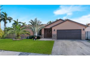 13702 SW 285th St, Homestead, FL 33033, Sold 08/29/24