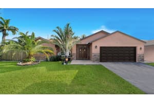 13702 SW 285th St, Homestead, FL 33033, Sold 08/29/24