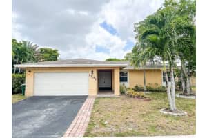 8201 NW 74th Ave, Tamarac, FL 33321, Sold 07/26/24