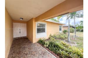8201 NW 74th Ave, Tamarac, FL 33321, Sold 07/26/24
