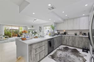 2604 NE 10th St, Hallandale Beach, FL 33009, Sold 01/17/25
