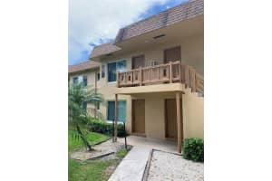 2511 Nw 39th Ter 104, Lauderdale Lakes