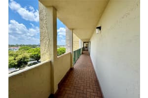 9455 W Flagler St APT C507, Miami, FL 33174, Sold 12/14/24