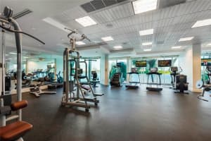 3201 NE 183rd St APT 604, Aventura, FL 33160, Sold 12/06/24