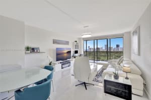 20301 W Country Club Dr APT 2227, Aventura, FL 33180, Sold 08/19/24