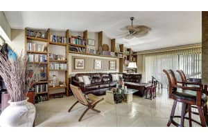 9329 Chelsea Dr S, Plantation, FL 33324, Sold 09/30/24