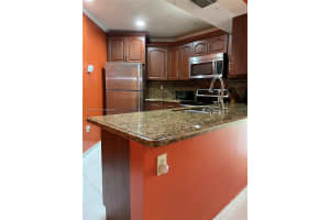 9423 Fontainebleau Blvd APT 201, Miami, FL 33172, Sold 07/08/24