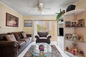 8610 N Sherman Cir APT 202, Miramar, FL 33025, Sold 10/04/24