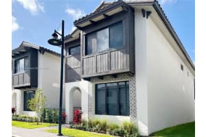 8086 NW 43rd St, Doral, FL 33166, Sold 09/03/24