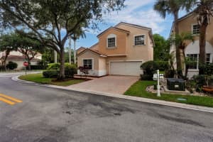 7515 NW 19th Dr, Hollywood, FL 33024, Sold 11/20/24