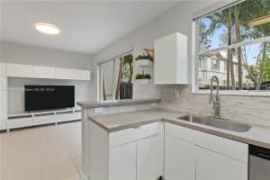 10727 NW 80th Ln, Miami, FL 33178, Sold 07/03/24