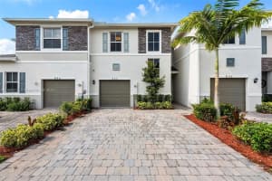 SE 19th St, Flamingo, FL 33034, Sold 07/31/24