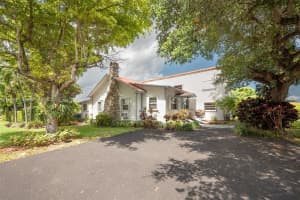 6261 SW 22nd St, Miami, FL 33155, Sold 04/21/25