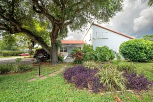 6261 SW 22nd St, Miami, FL 33155, Sold 04/21/25
