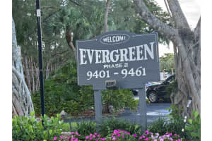 9461 Evergreen Pl, Davie, FL 33324, Sold 10/03/24