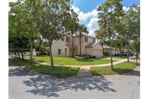 4457 SW 134th Ave, Miramar, FL 33027, Sold 05/08/25