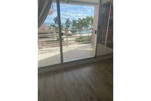1541 Brickell Ave B404, Miami, FL 33129, Sold 07/31/25
