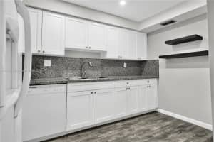 5800 SW 127th Ave APT 2415, Miami, FL 33183, Sold 10/01/24