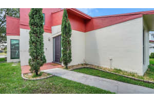 10024 SW 14th St, Pembroke Pines, FL 33025, Sold 08/12/24