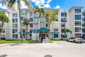 17620 Atlantic Blvd APT 311, Sunny Isles Beach, FL 33160, Sold 08/26/24