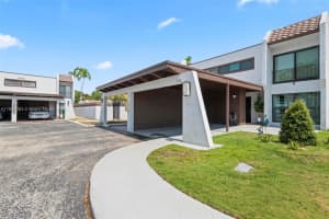 6512 Kendale Lakes Dr APT 902, Miami, FL 33183, Sold 10/21/24