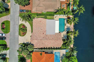 3060 NE 46th St, Fort Lauderdale, FL 33308, Sold 01/15/25