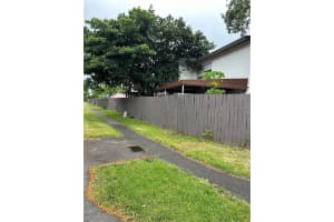 11005 SW 70th Terrace, Miami, FL 33173, Sold 12/13/24