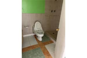 1670 NE 191st St Apt 212-3, Miami, FL 33179, Sold 08/26/24