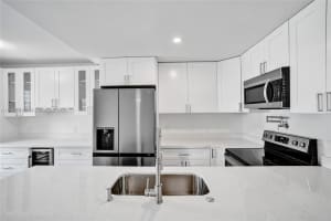 242 Markham L, Deerfield Beach, FL 33442, Sold 11/26/24
