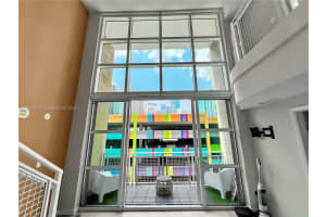 Vizcayne, 253 NE 2nd St APT 411, Miami, FL 33132, Sold 08/30/24