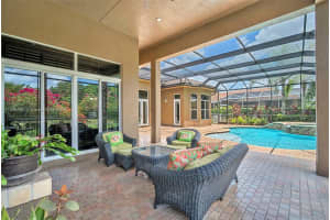 561 Enclave Cir E, Pembroke Pines, FL 33027, Sold 07/19/24