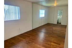 4250 Sw 67th Ave 49, Miami