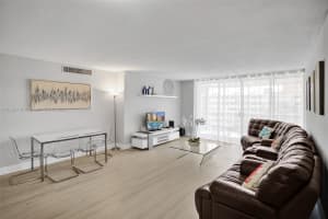 1770 NE 191st St Apt 716-1, Miami, FL 33179, - MLS#A11598791