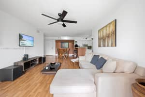 19555 E Country Club Dr #8604, Aventura, FL 33180, Sold 11/26/24