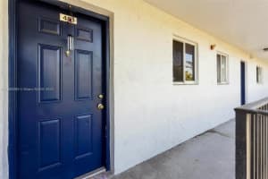 8750 N Sherman Cir APT 401, Miramar, FL 33025, Sold 07/12/24