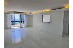 19101 Mystic Pointe Dr APT 2811, Aventura, FL 33180, Sold 08/19/24
