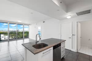 888 Biscayne Blvd APT 611, Miami, FL 33132, Sold 08/16/24