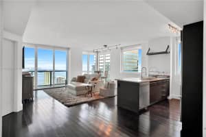 500 Brickell Ave APT 3802, Miami, FL 33131, Sold 11/14/24