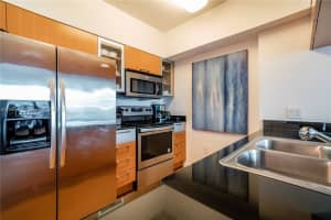Opera Tower, 1750 N Bayshore Dr APT 5505, Miami, FL 33132, Sold 07/24/24