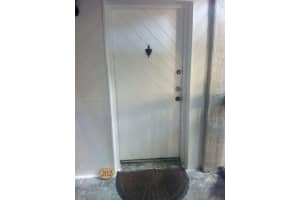 461 Ives Dairy Rd Apt 202-2, Miami, FL 33179, Sold 12/05/24