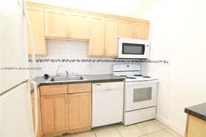 1801 S Treasure Dr APT 228, North Bay Village, FL 33141, Sold 08/08/24