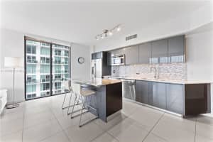 31 SE 6th St APT 1102, Miami, FL 33131, Sold 12/13/24