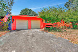4711 SW 11th St, Plantation, FL 33317, Sold 07/03/24