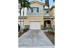 363 NE 194th Ln, Miami, FL 33179, Sold 09/26/24