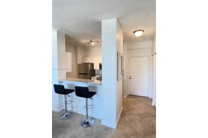 651 Okeechobee Blvd APT 205, West Palm Beach, FL 33401, - MLS#A11599860