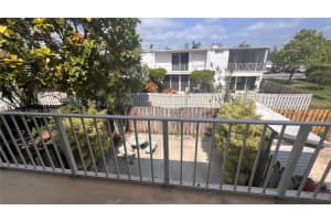 813 NE 27th Ave #813, Hallandale Beach, FL 33009, Sold 09/17/24