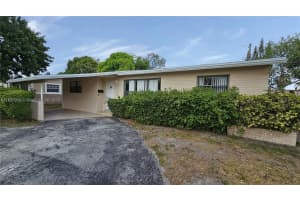2431 Largo Dr, Miramar, FL 33023, Sold 09/27/24