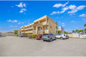 2650 W 76th St APT 208, Hialeah, FL 33016, Sold 10/16/24